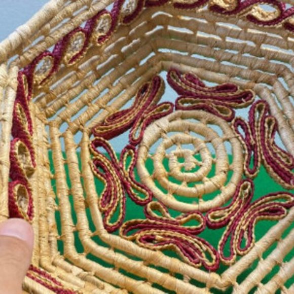 Vintage Woven Wicker Boho Rattan Basket, Natural Straw Basket, Bathroom Decor Fa - Picture 3 of 6